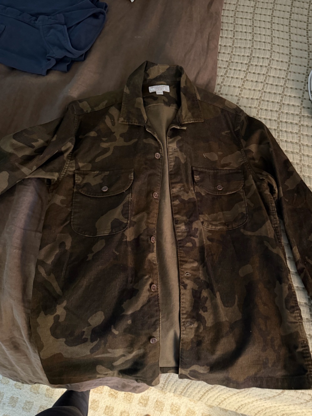 Wallace & Barnes fine wale brown camo shirt M